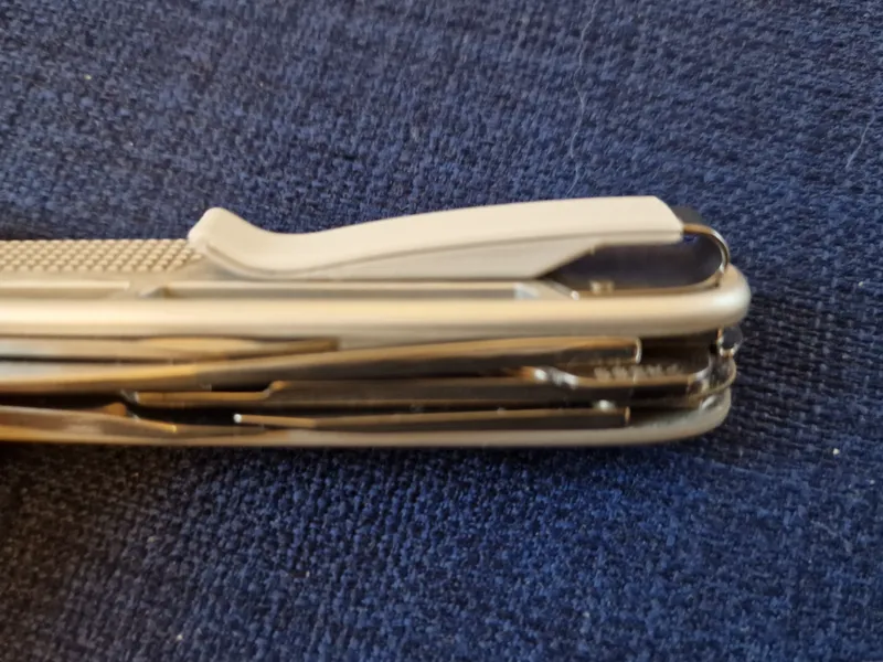 Victorinox Synergy X Pocket Clip Strength Enhancer