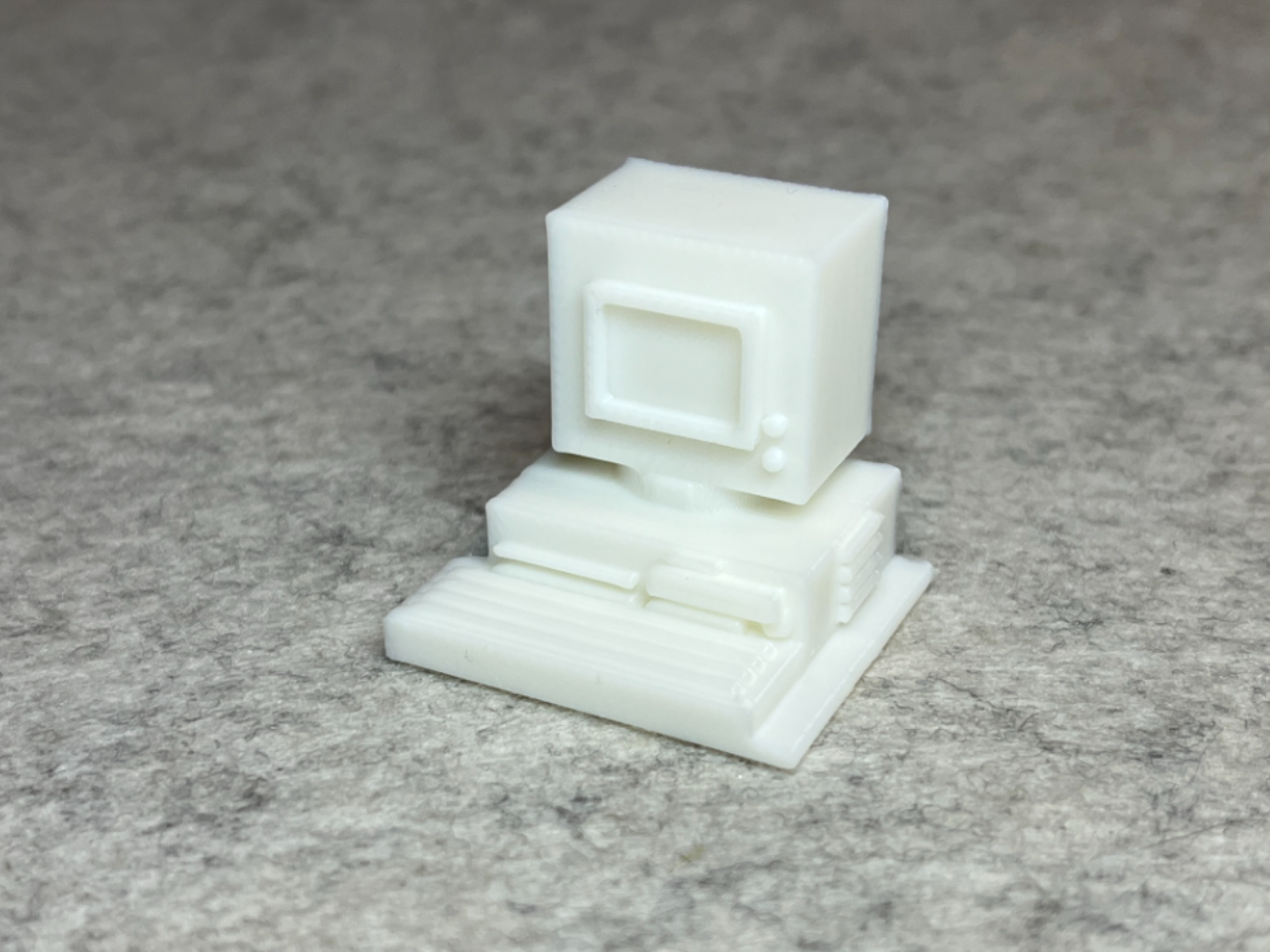 Dollhouse computer retro PC miniature
