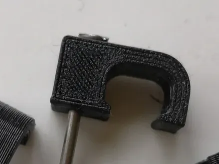 Cable wall clip