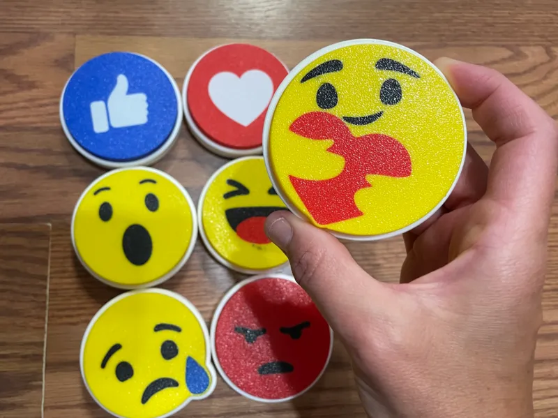 Care Facebook React Clicker