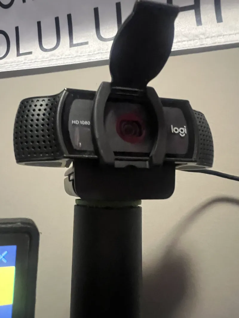 Simple Logitech Webcam Mount