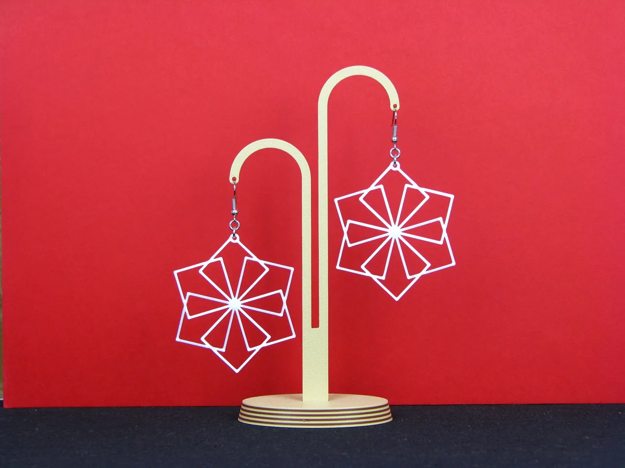 Sacred Geometry earring - squares in star view 4