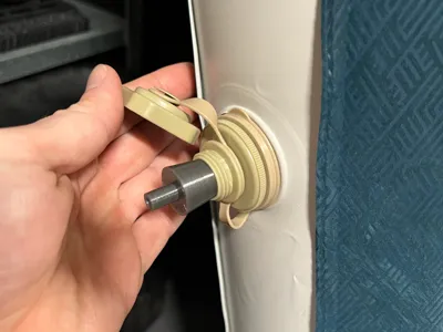 Car Valve (8mm) to Air Mattress Adapter