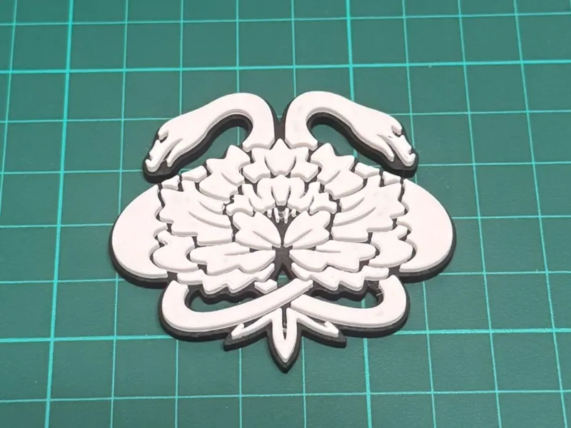 Snake Flower Triad Crest