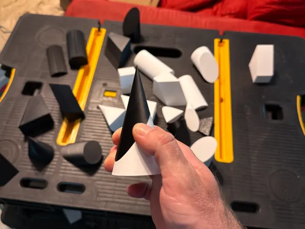 https://makerworld.bblmw.com/makerworld/model/US64ab5051562caa/design/2025-10-26_3e2574b822e85.jpg