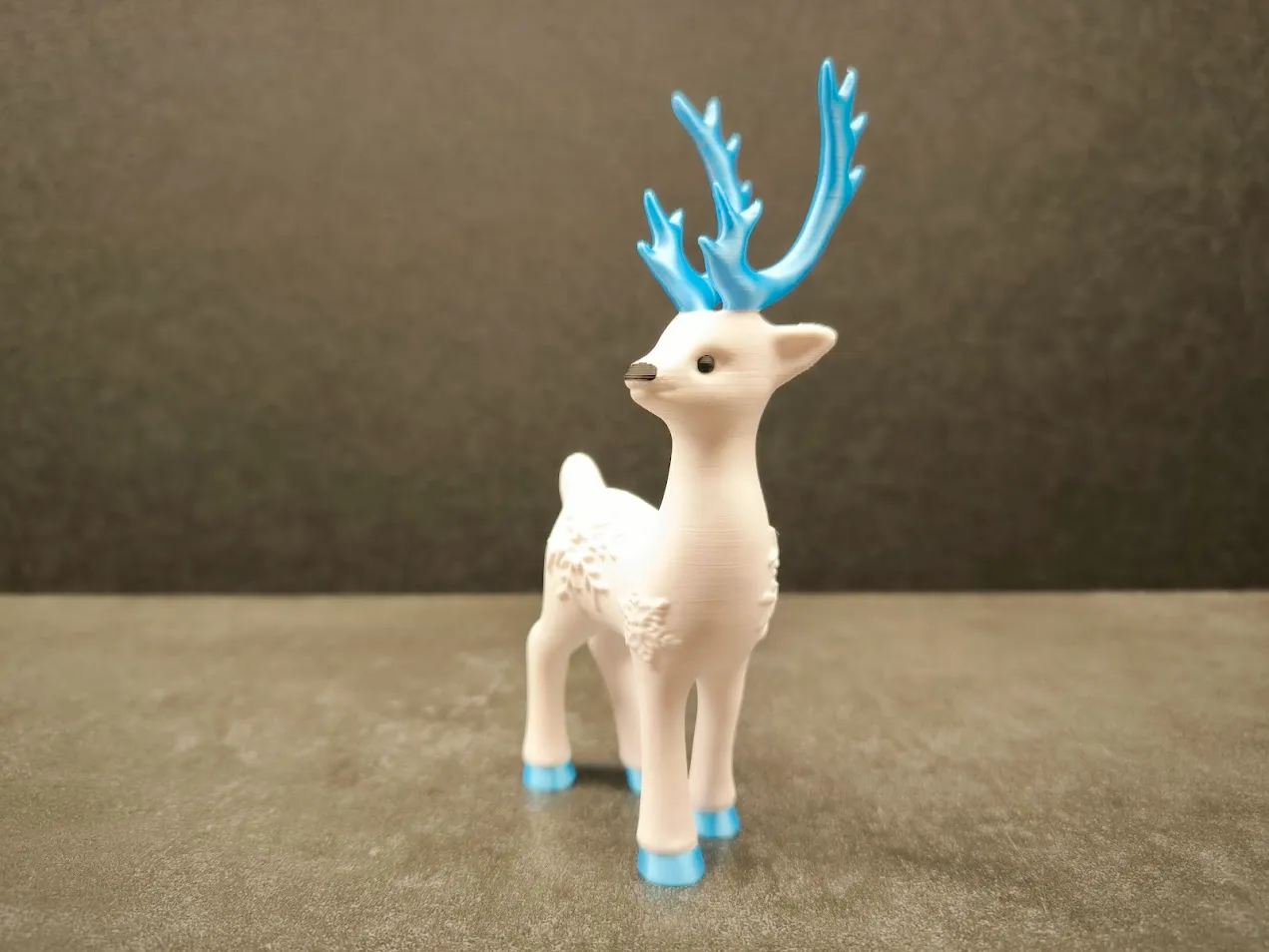 Snowflake Reindeer view 3