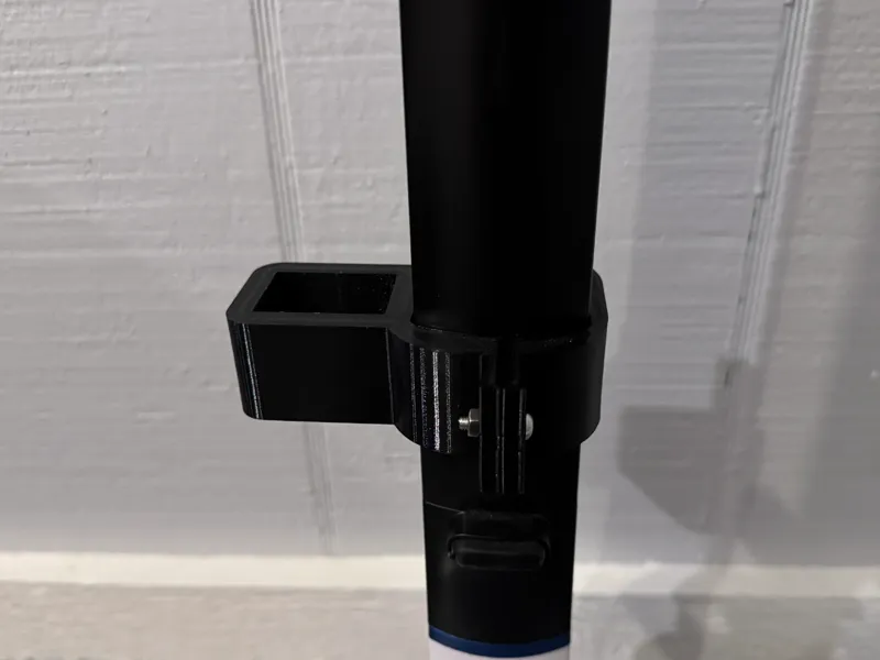 Shark Cordless Pro on board attachment holder