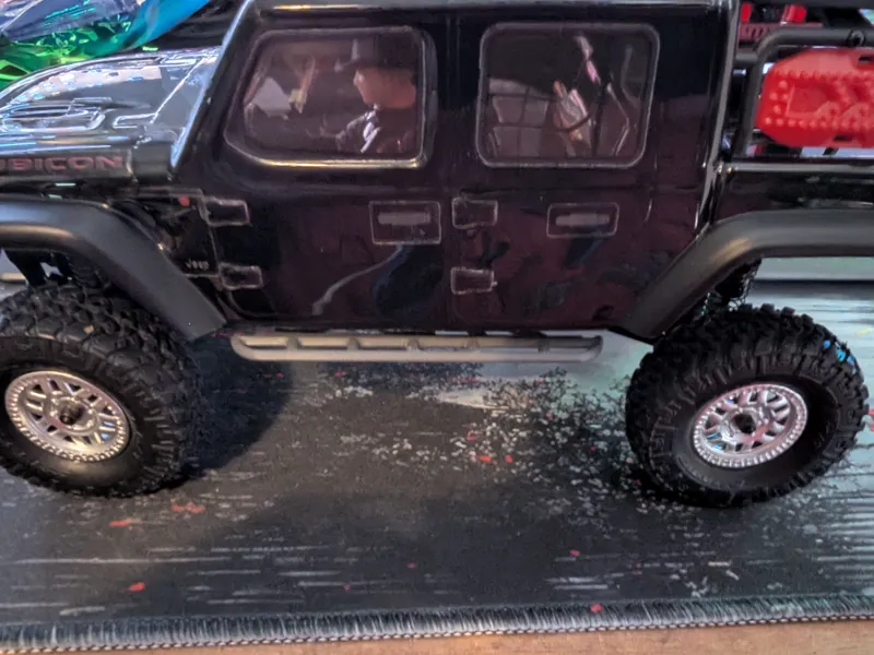 SCX24 Gladiator rock sliders
