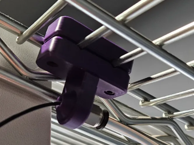 PTFE connector wire shelf mount