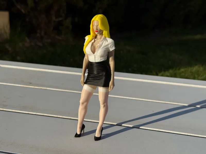 Stylish Office Lady Figurine - sexy girl