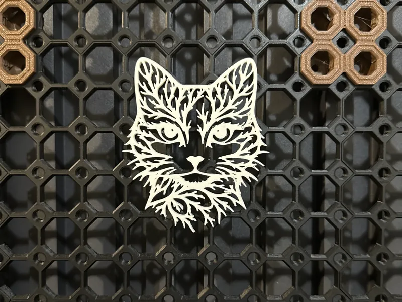 Tree Branch Cat Face - Artistic Wall Art