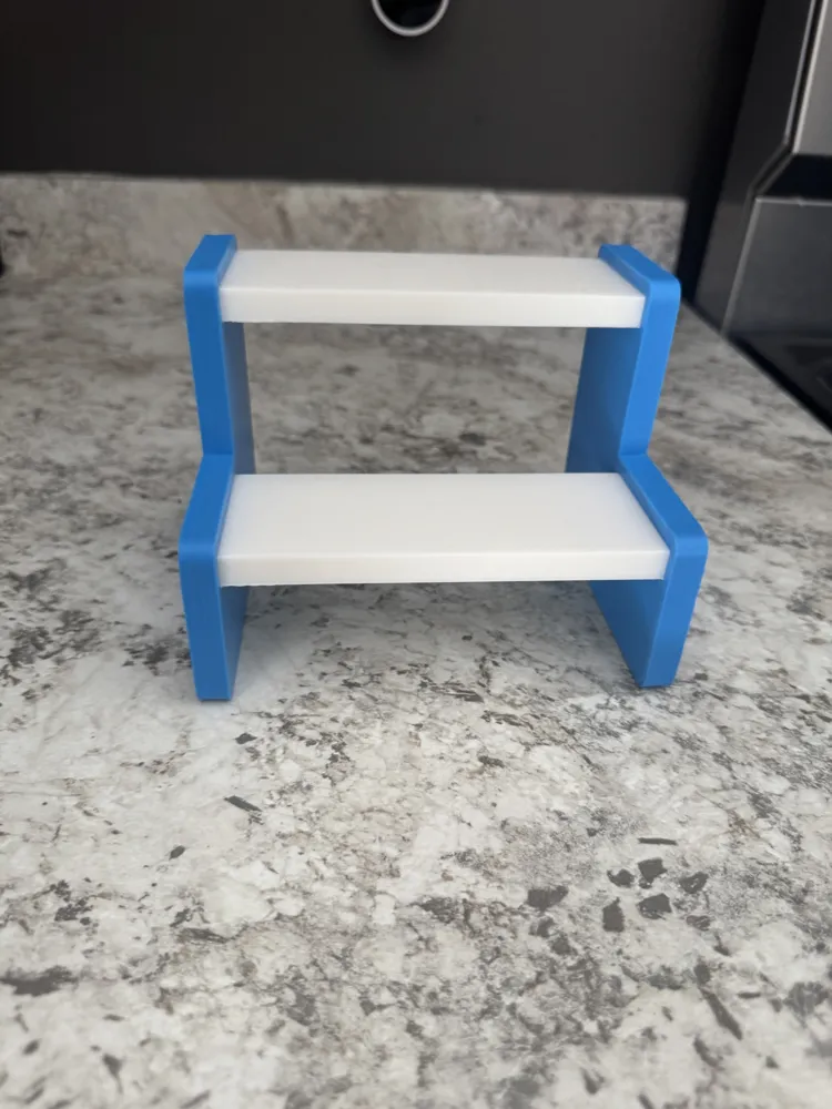 Small Display Shelf - Free 3D Print Model - MakerWorld