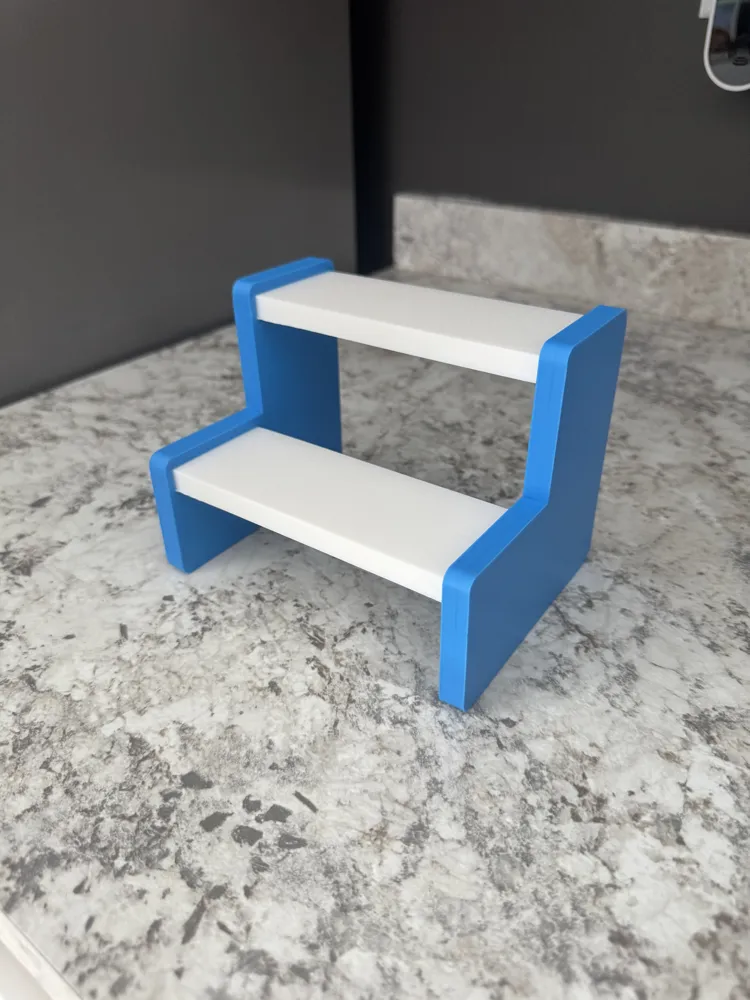 Small Display Shelf - Free 3D Print Model - MakerWorld