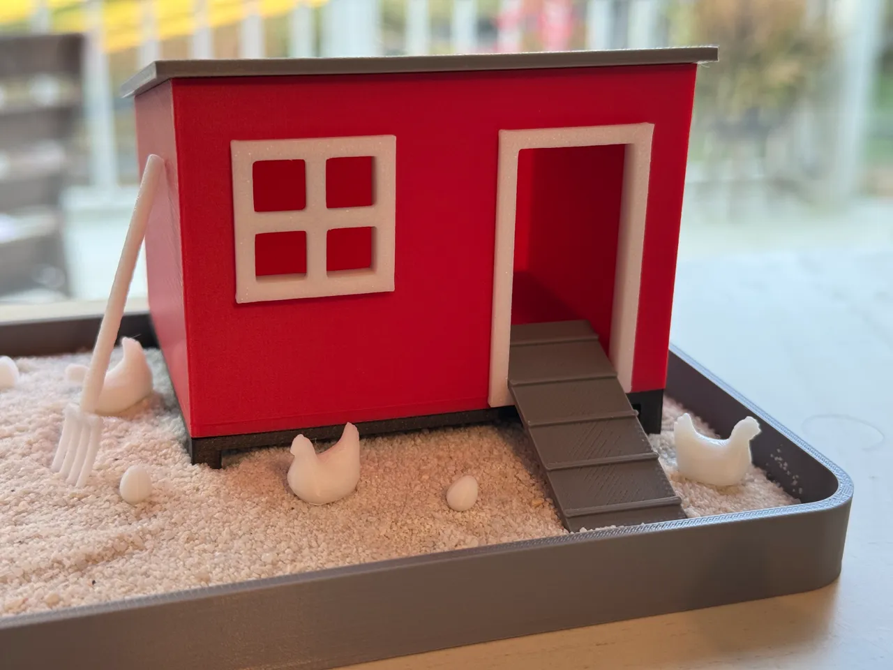 Cute Chicken Coop Zen Garden view 3