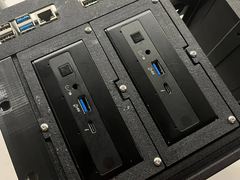 Intel NUC10pah Holder for 10 inch rack