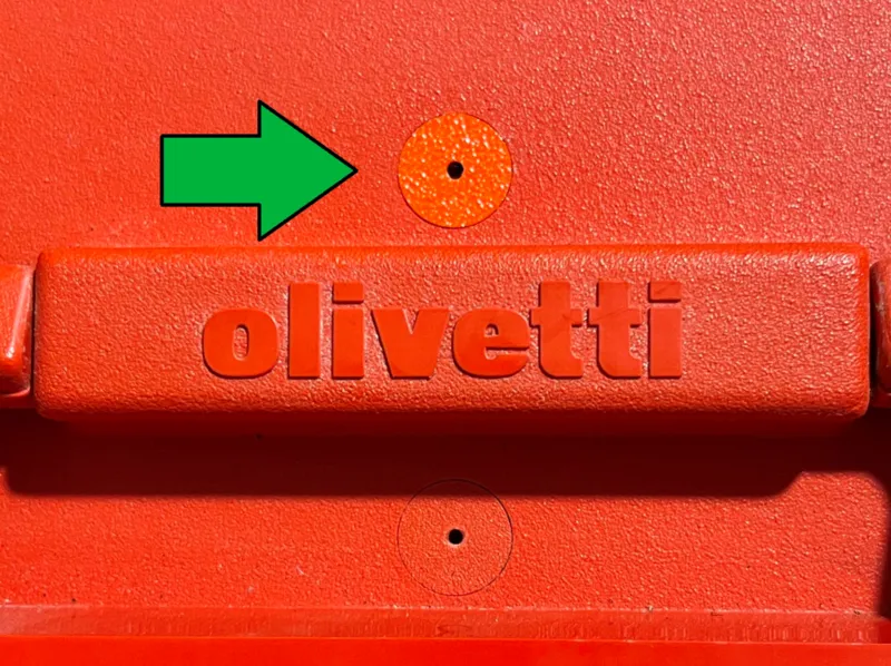 Olivetti Typewriter "Valentine" screw cap / cover