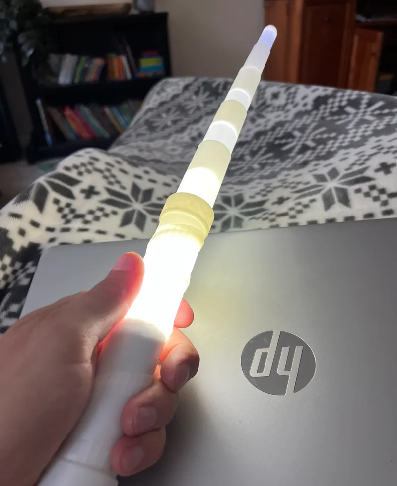 Extendable Lightsaber 