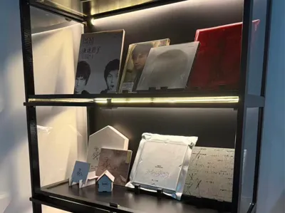 Album Stand