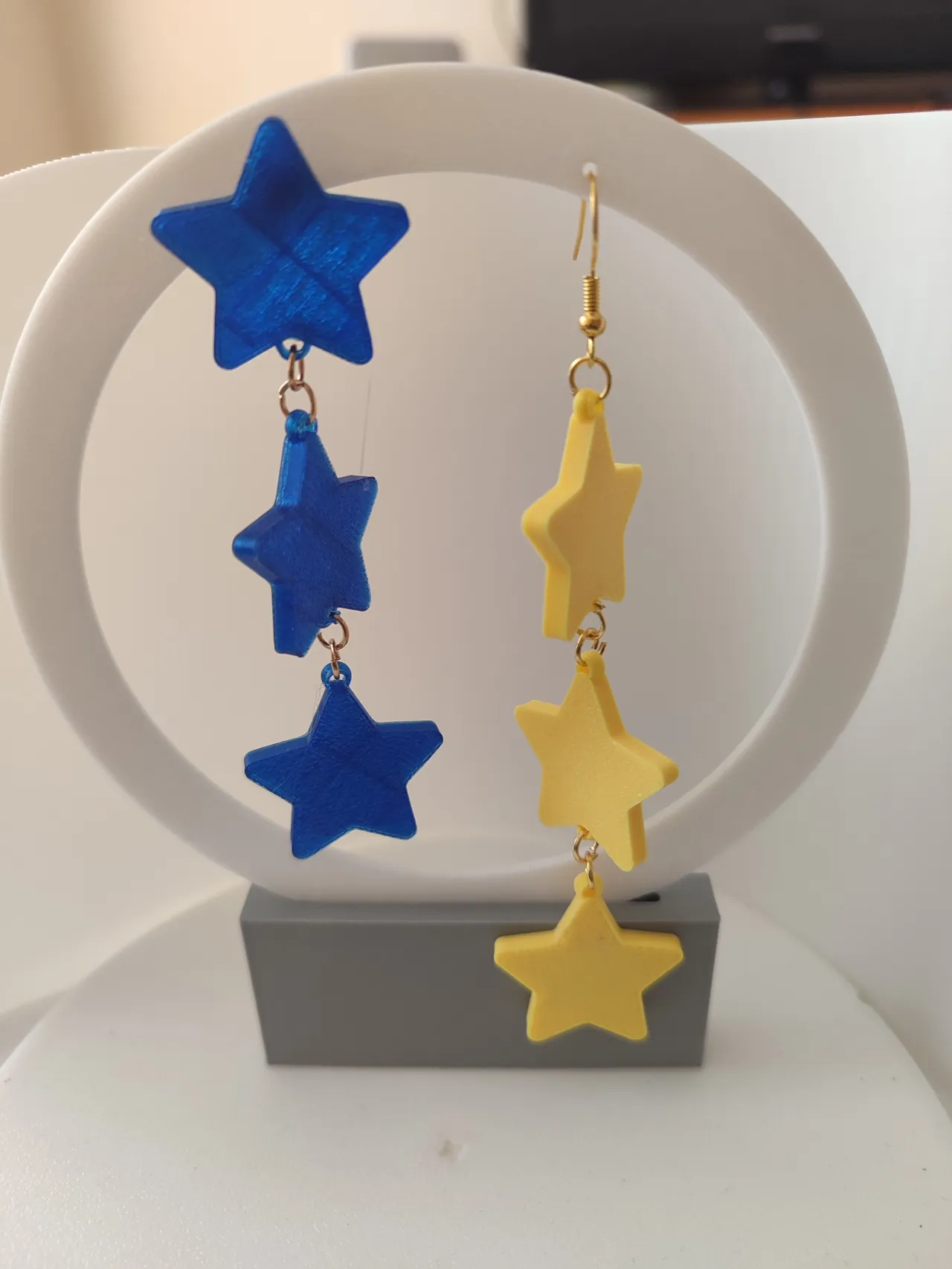 Star Earrings view 2