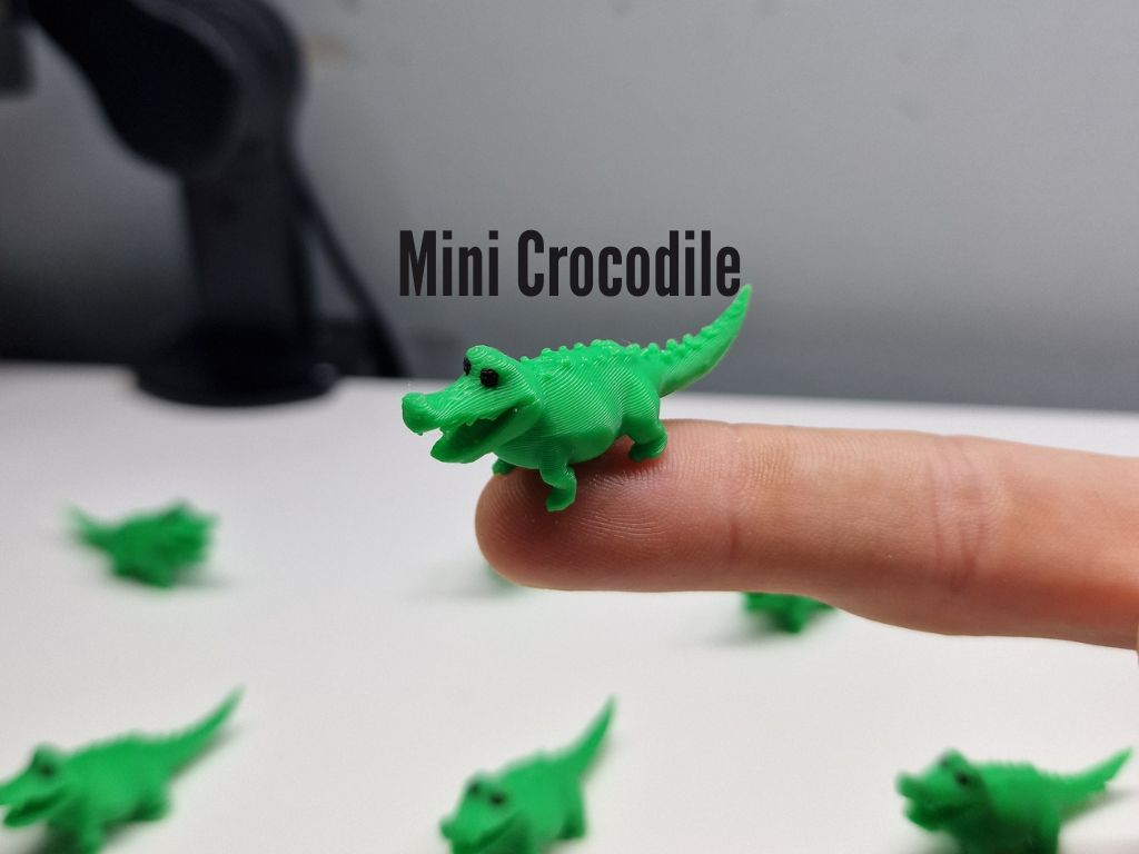 Mini Crocodile Fidget - Micro Zoo