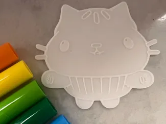 Cakey colouring plate - Gabby's Dollhouse