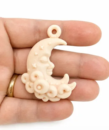 Llavero: Celestial Moon Charm – Keychain & Necklace and Bag — vista de referencia 3