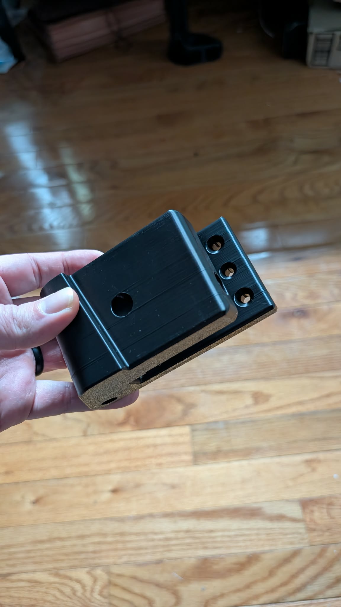 0.16mm layer, 6 walls, 80% infill Added Wall Mount hole