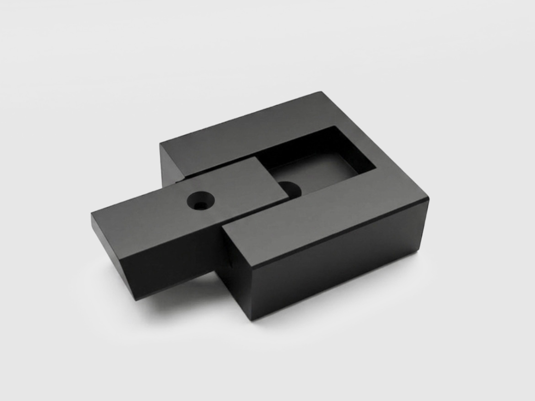 UNIVERSAL WALL MOUNT (small)
