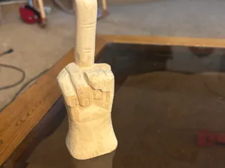 middle finger