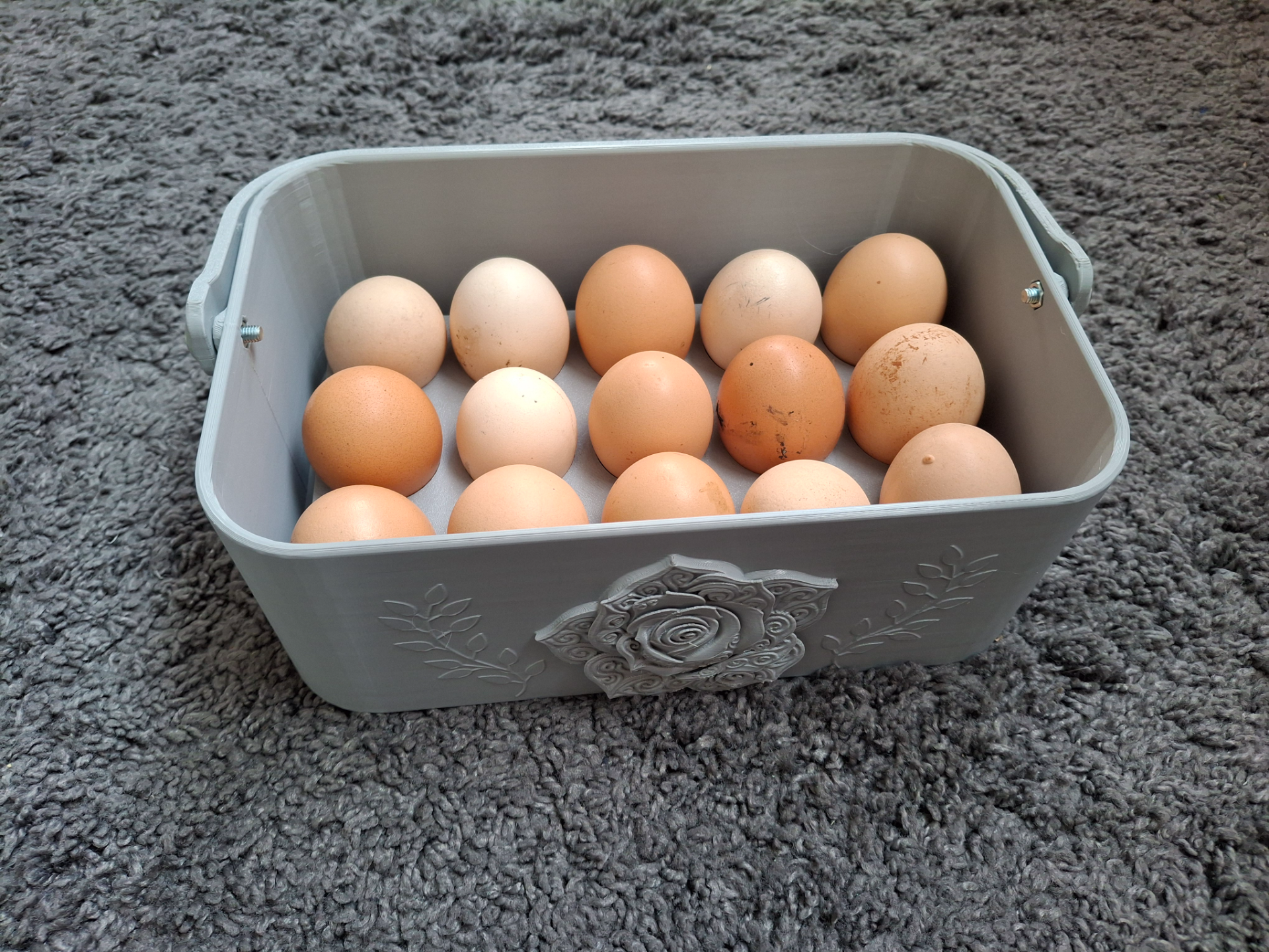 Decorative Egg Basket with handle