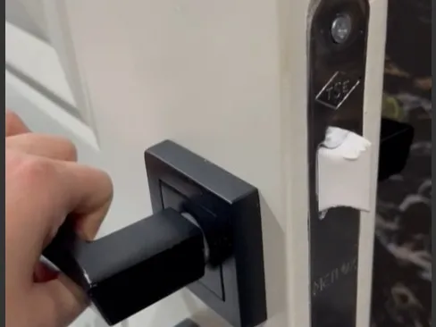 Plastik kapı dili (Mortise lock latch )