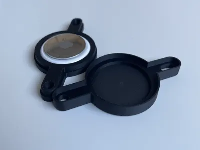 AirTag holder