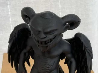 Anzuhm, o Anjo Cuspido