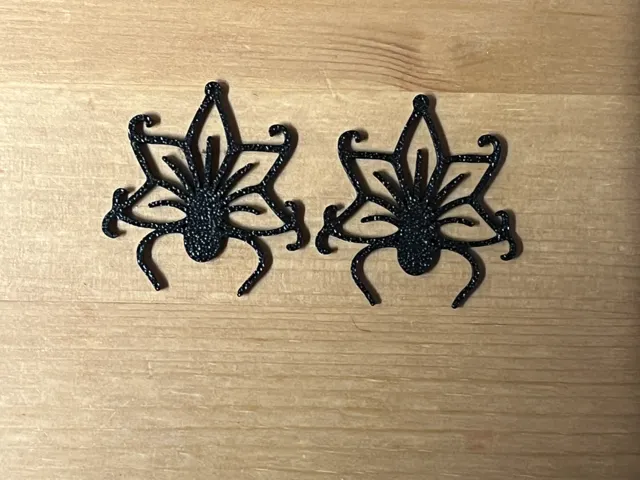 spider earrings