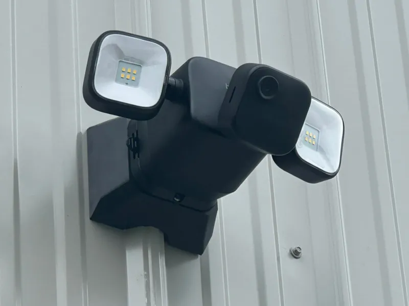 Blink 4 Flood Light Metal Adaptor Mount