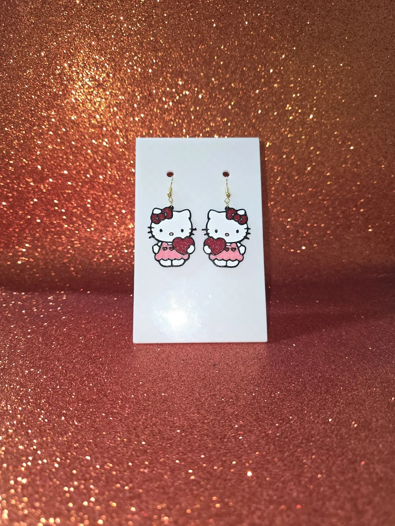 Hello Kitty Valentine earrings view 3