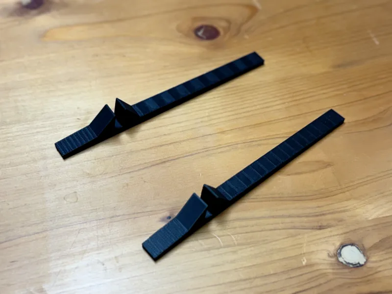 5mm Foam Board Display Stand　（5mm厚ハレパネ用の足）