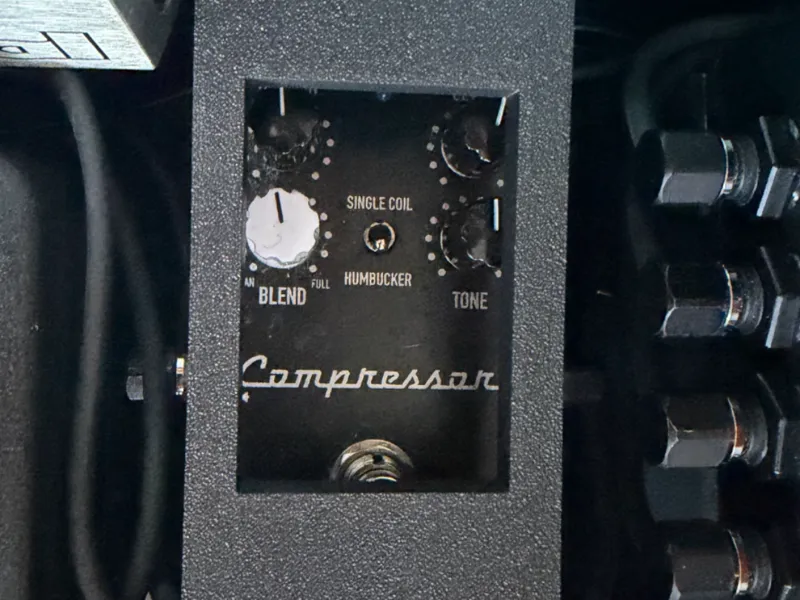Guitar Pedal Riser