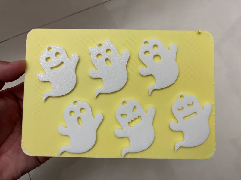 Halloween ornament/keychain/Halloween Pendant