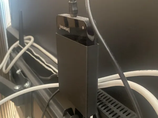Support disque dur pour dos de téléviseur