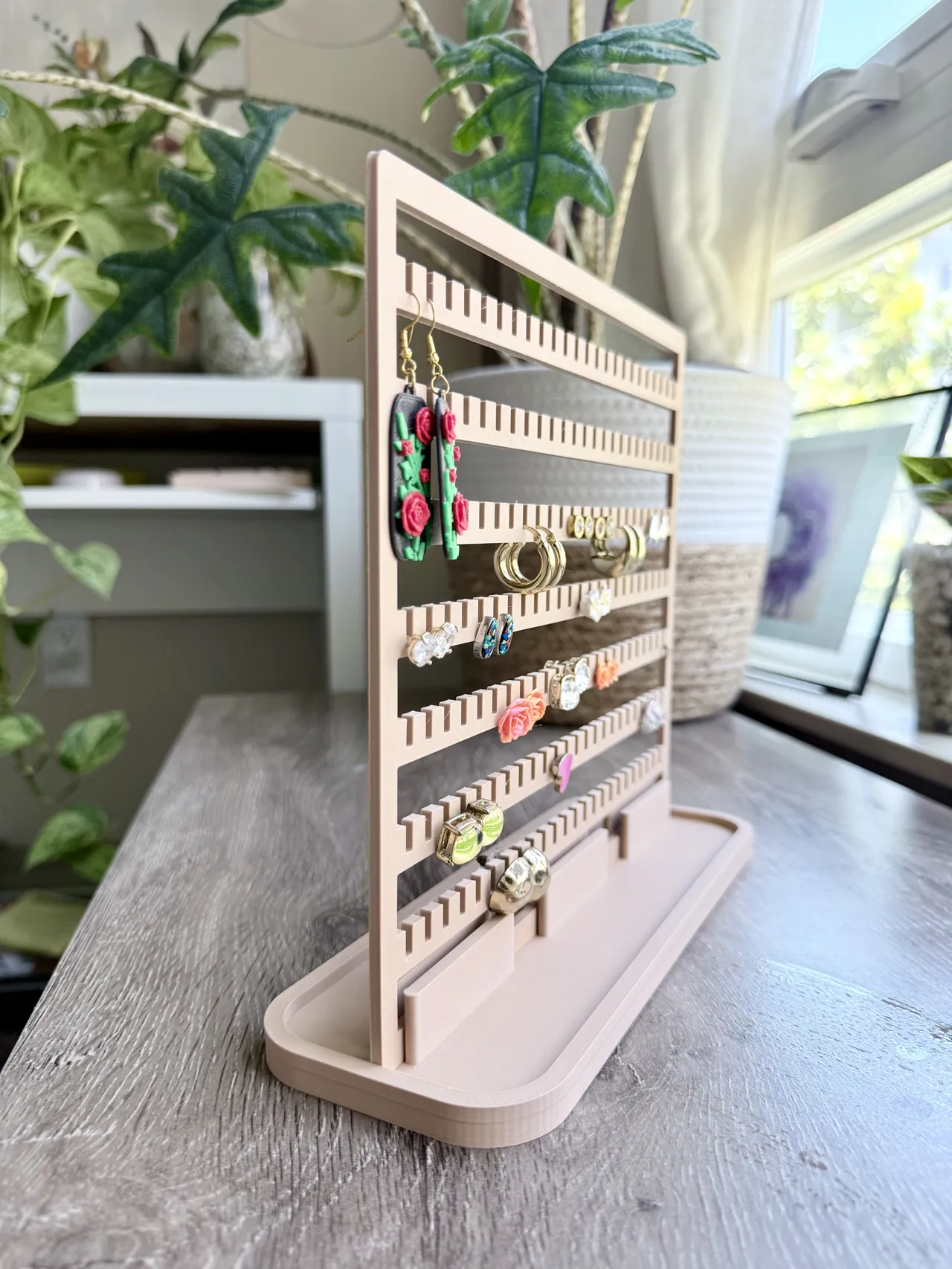 Easy Slot Earrings Holder view 3