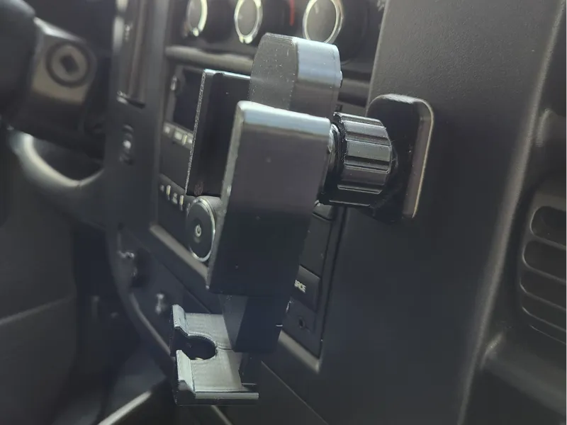 Remixed Mounting Plate for Car Phone Holder