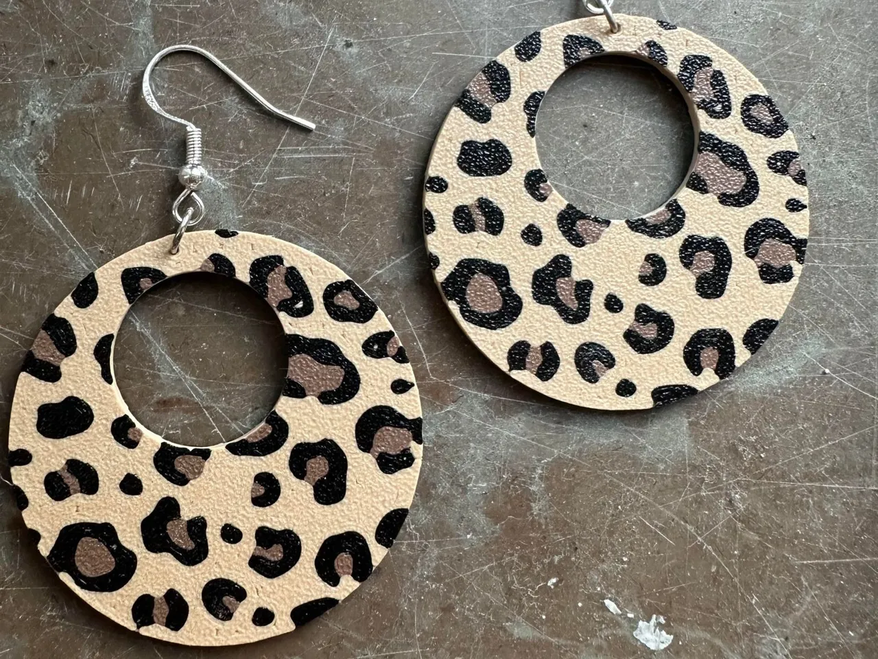 Leopard pattern earrings view 3
