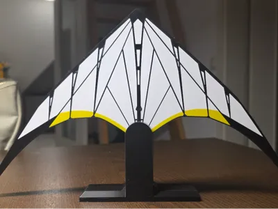 Prism Synthesis Display Stand + Stand