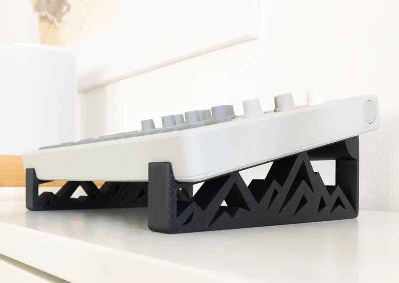 Elektron Model:Cycles Model:Samples Mountain stand