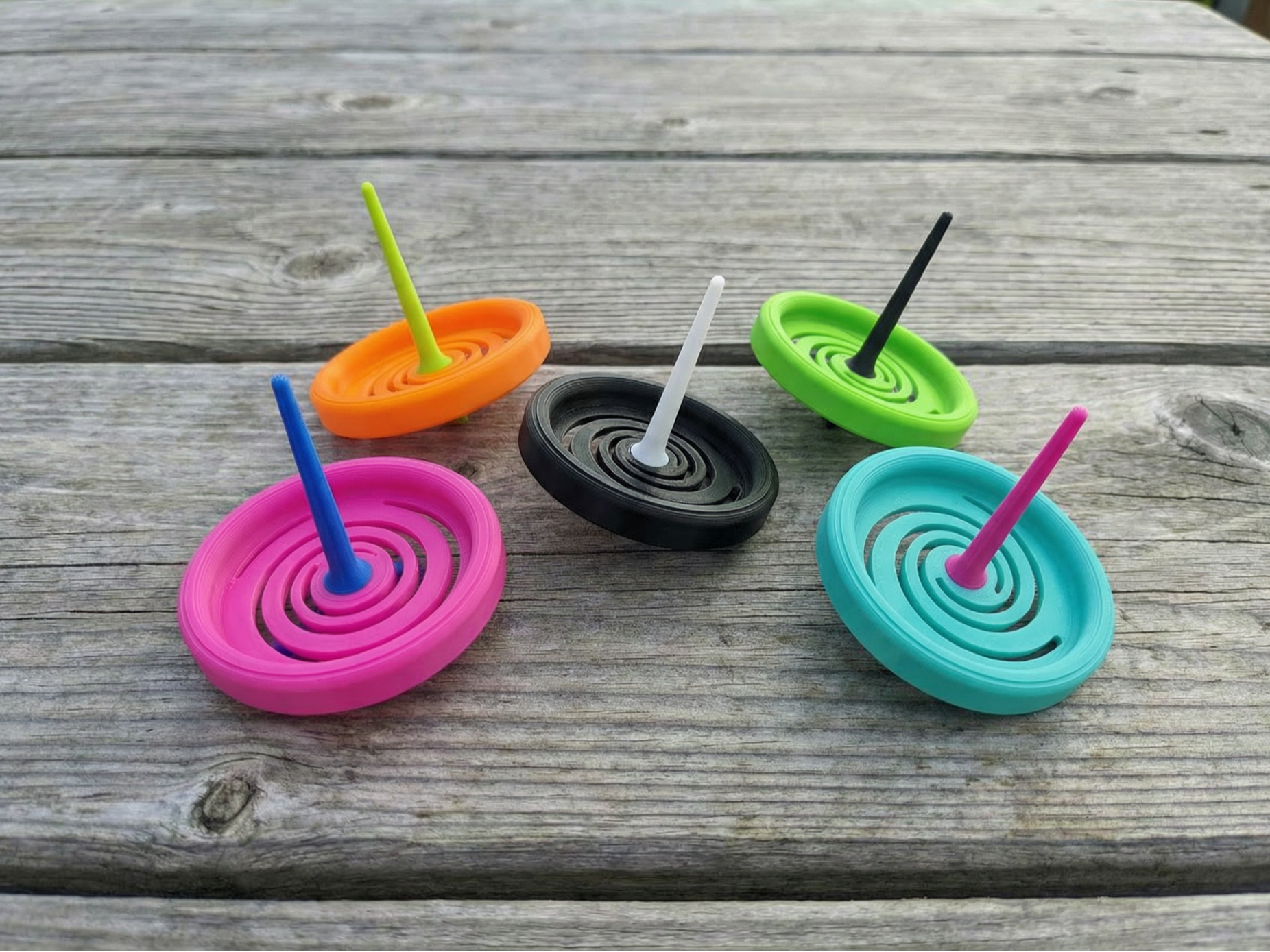 Spiral Infinity Spinning Top