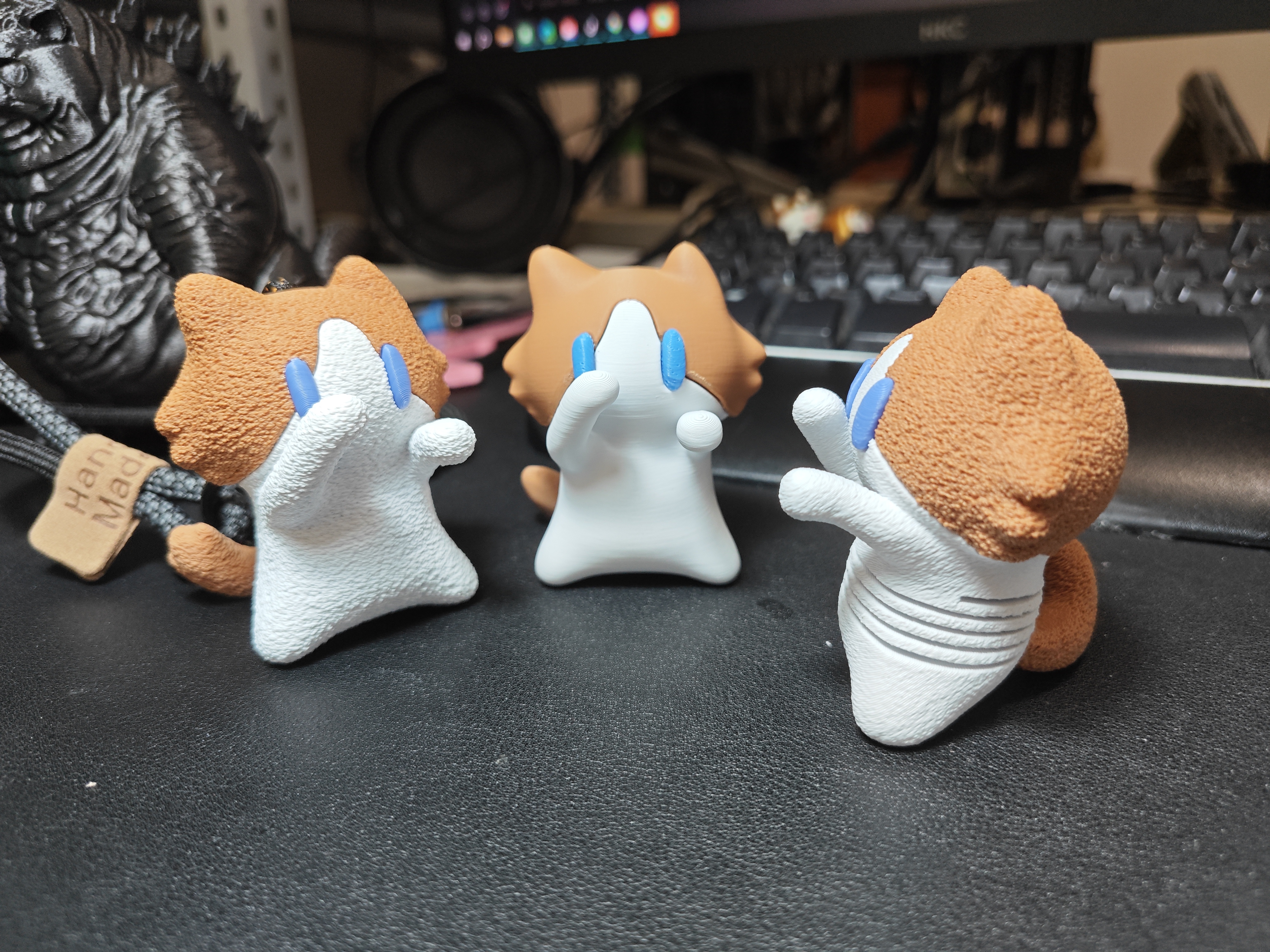Miniatura 2 do modelo 3D 月薪喵 弹簧版 散味舞 已拆件
