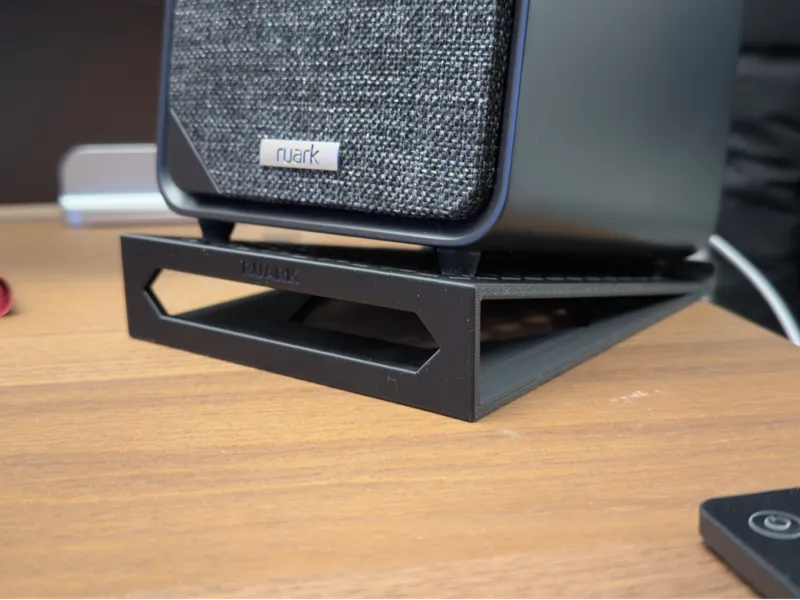 Ruark Audio MR1 Mk3 stand