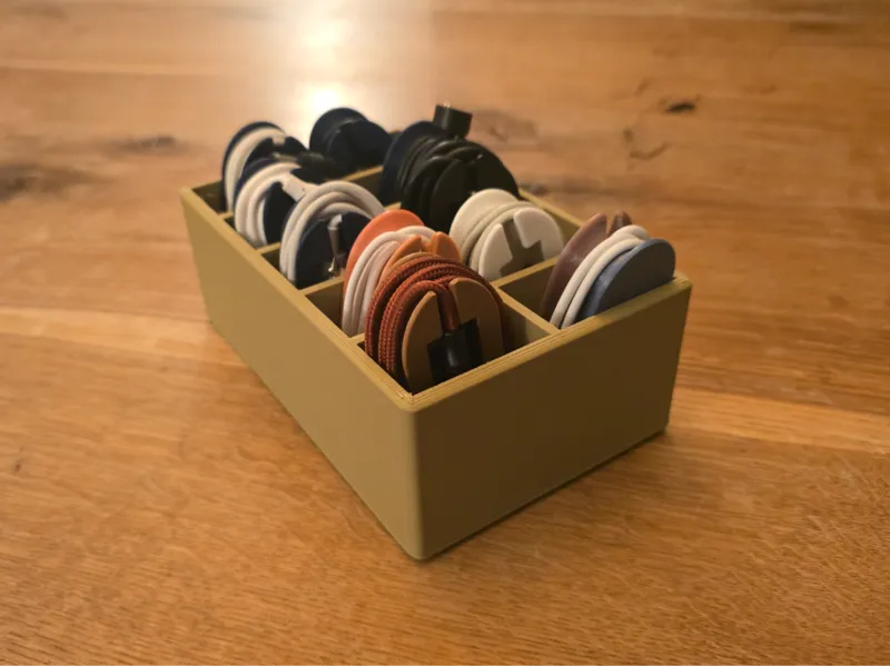 Kabelbox mit 10 Fächern