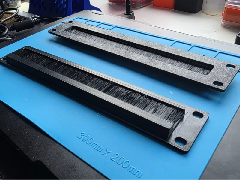 10 inch rack brush grommet for cables